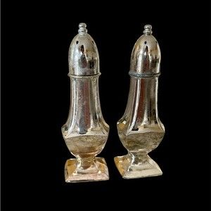 Oneida silver plate salt and pepper set - vintage from 1994